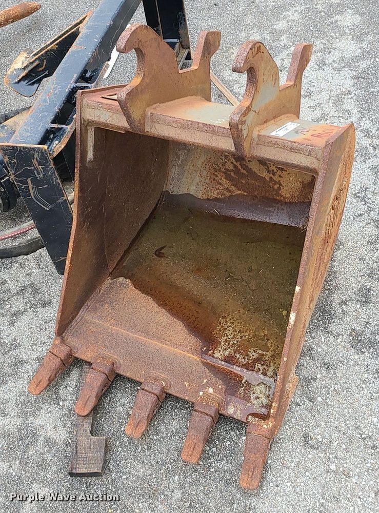 image for item LI9015 Werk-Brau 3010845OP  excavator bucket
