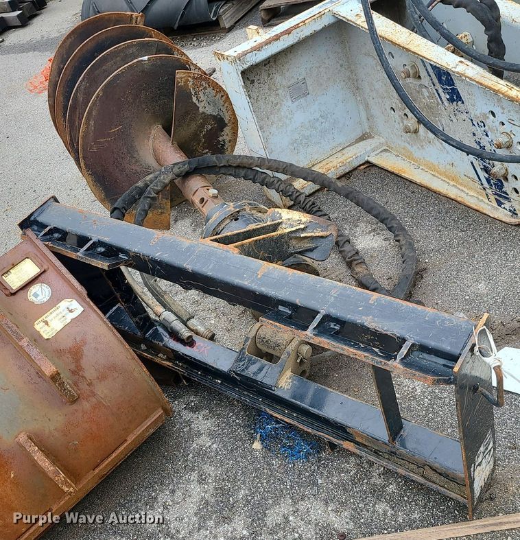 image for item LI9016 Skid steer auger