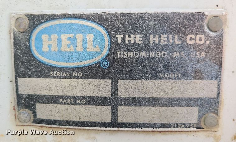 image for item LI9019 1991 International 9400  dump truck