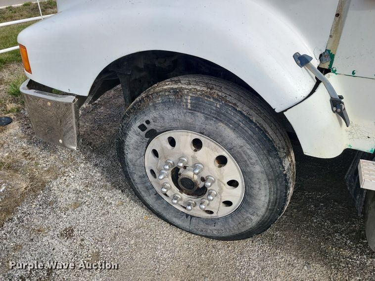 image for item LI9019 1991 International 9400  dump truck