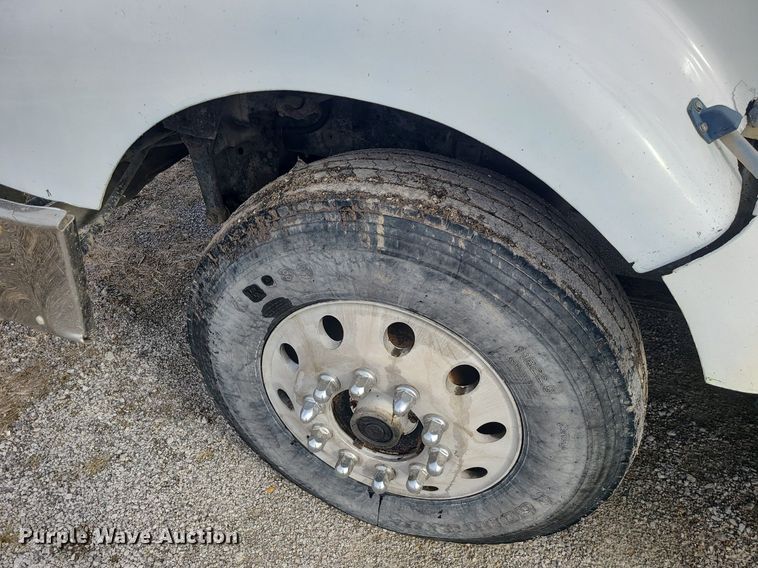 image for item LI9019 1991 International 9400  dump truck