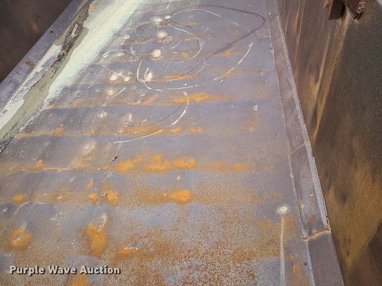 image for item LI9022 1992 International 9400  dump truck