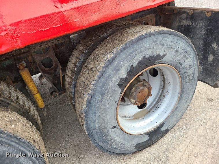 image for item LI9022 1992 International 9400  dump truck