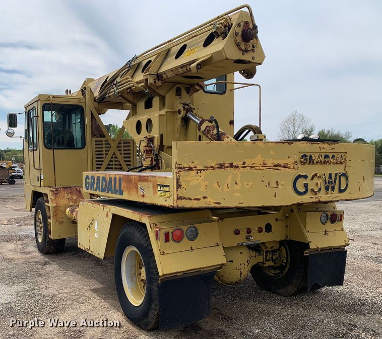 image for item LI9130 Gradall G3WD  wheeled excavator