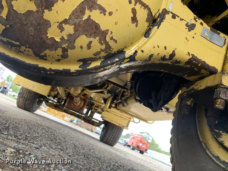 image for item LI9130 Gradall G3WD  wheeled excavator