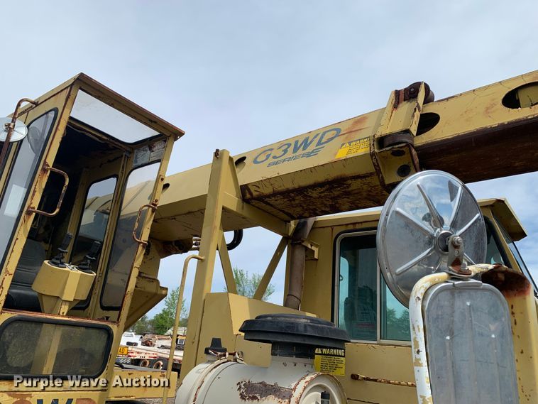 image for item LI9130 Gradall G3WD  wheeled excavator