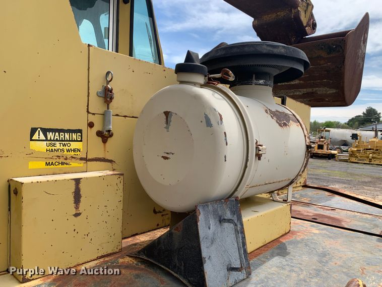 image for item LI9130 Gradall G3WD  wheeled excavator