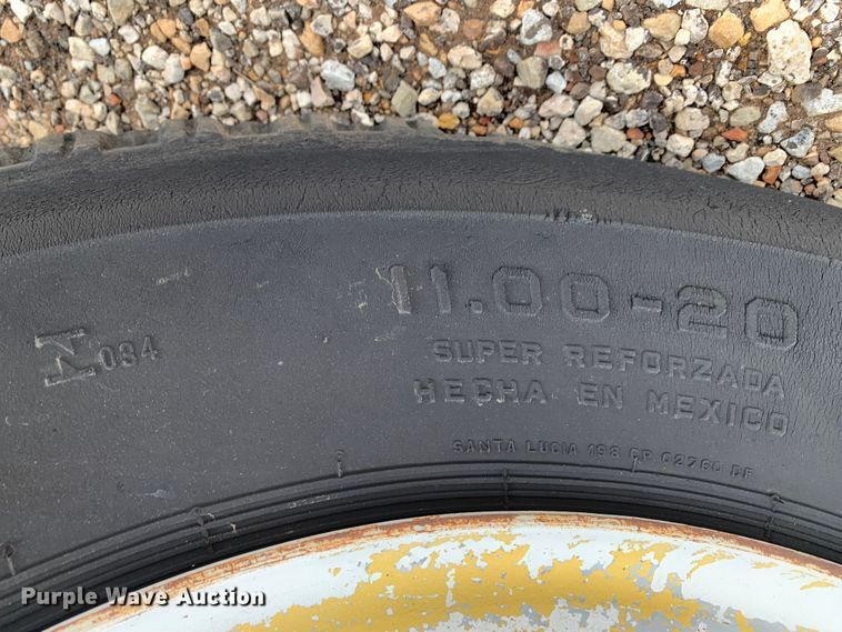 image for item LI9130 Gradall G3WD  wheeled excavator