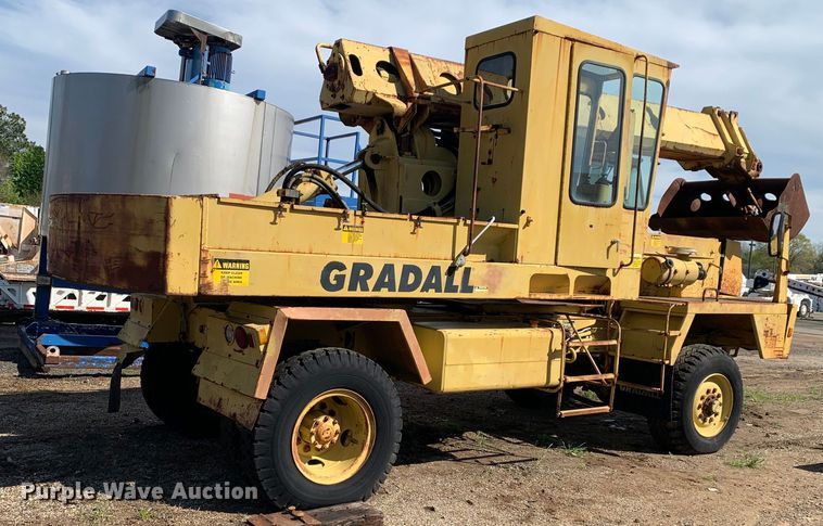 image for item LI9131 Gradall G3WD  wheeled excavator