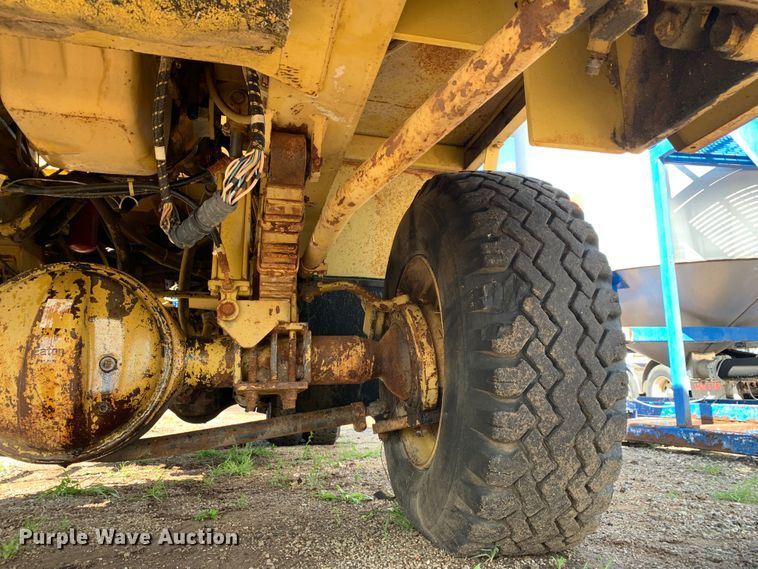 image for item LI9131 Gradall G3WD  wheeled excavator