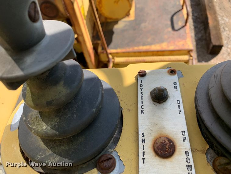 image for item LI9131 Gradall G3WD  wheeled excavator