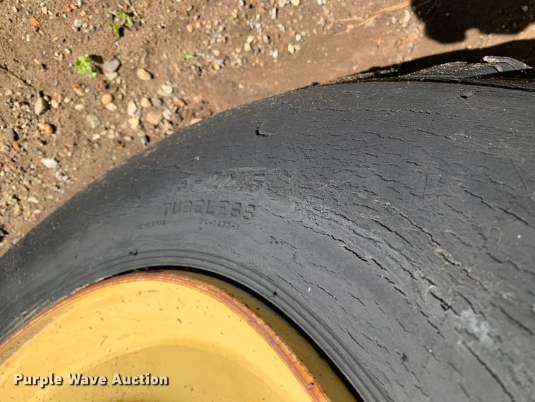 image for item LI9131 Gradall G3WD  wheeled excavator