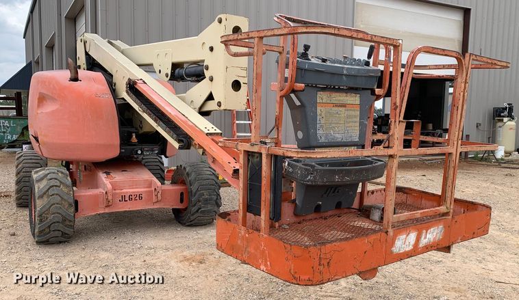 image for item LI9227 2000 JLG 450A  boom lift