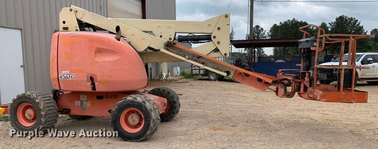 image for item LI9227 2000 JLG 450A  boom lift