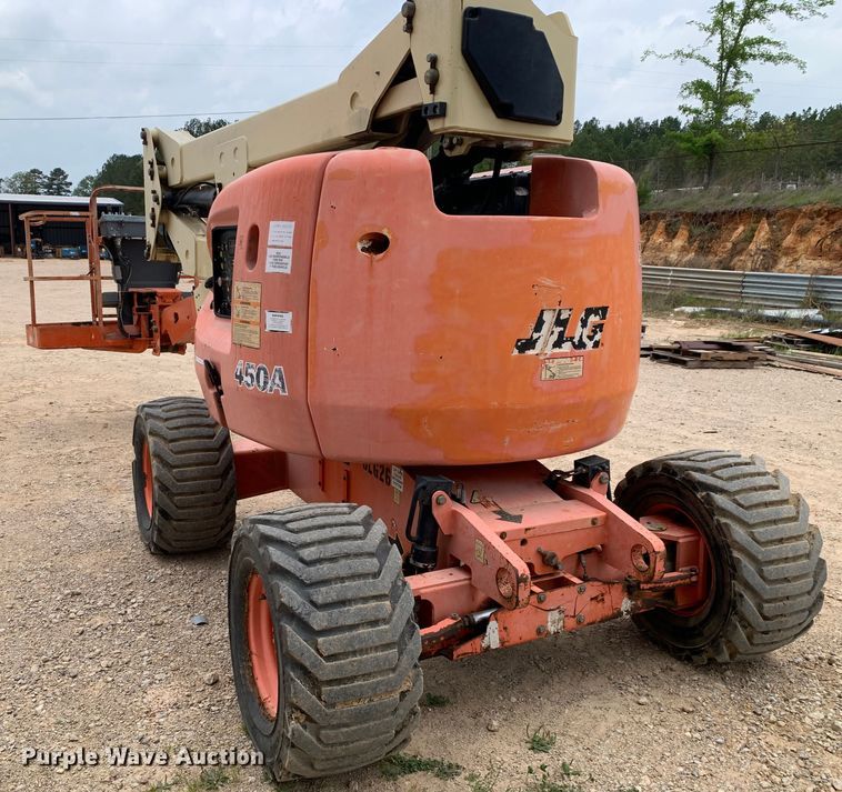 image for item LI9227 2000 JLG 450A  boom lift