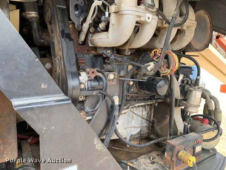 image for item LI9227 2000 JLG 450A  boom lift