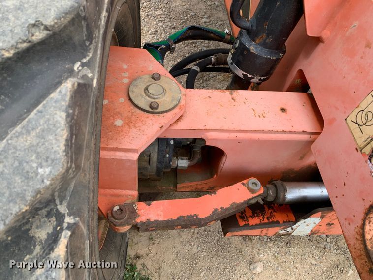 image for item LI9227 2000 JLG 450A  boom lift