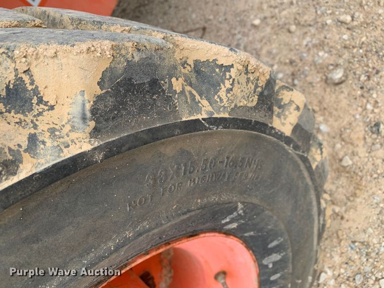 image for item LI9227 2000 JLG 450A  boom lift