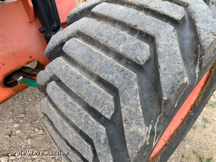 image for item LI9227 2000 JLG 450A  boom lift