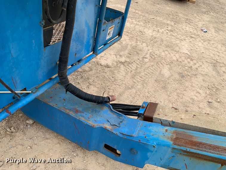 image for item LI9228 2006 Genie Z-45/25  boom lift