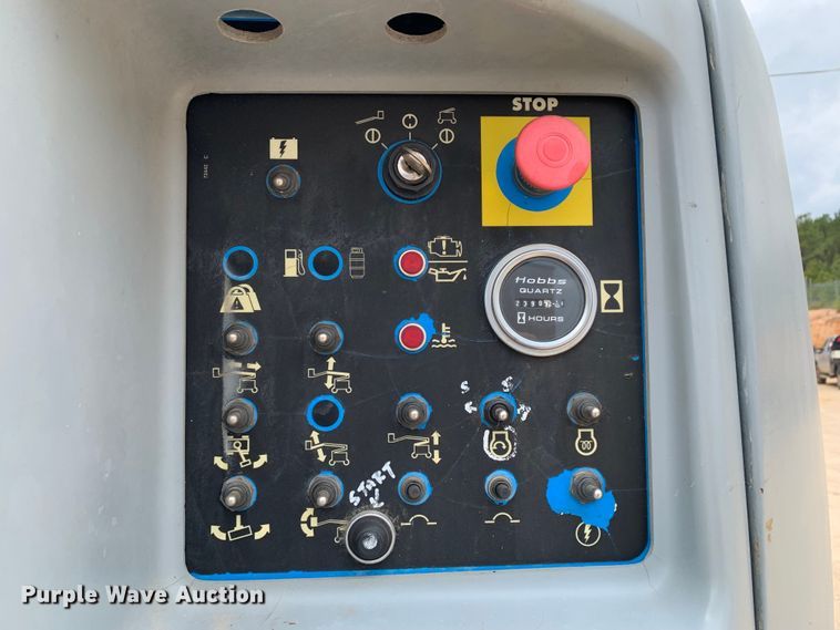 image for item LI9228 2006 Genie Z-45/25  boom lift