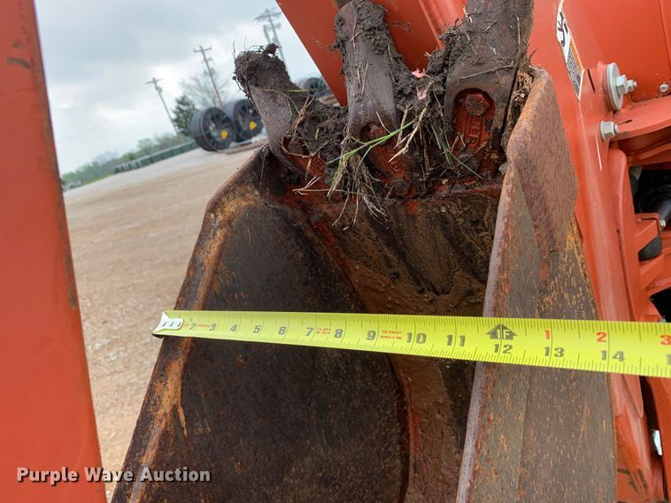 image for item LI9233 2006 Ditch Witch RT95  trencher