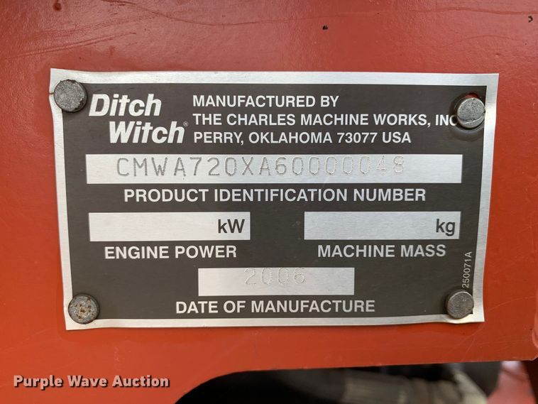 image for item LI9233 2006 Ditch Witch RT95  trencher