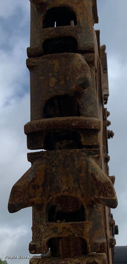 image for item LI9233 2006 Ditch Witch RT95  trencher