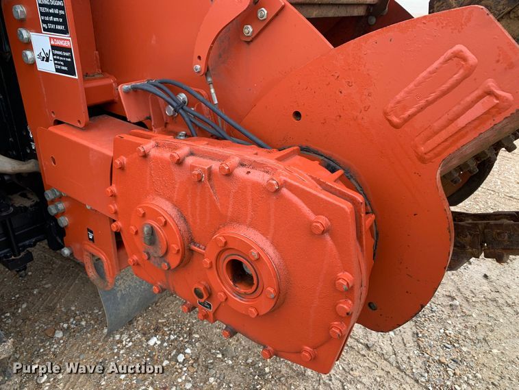 image for item LI9233 2006 Ditch Witch RT95  trencher