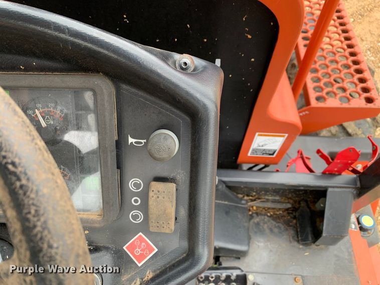 image for item LI9233 2006 Ditch Witch RT95  trencher