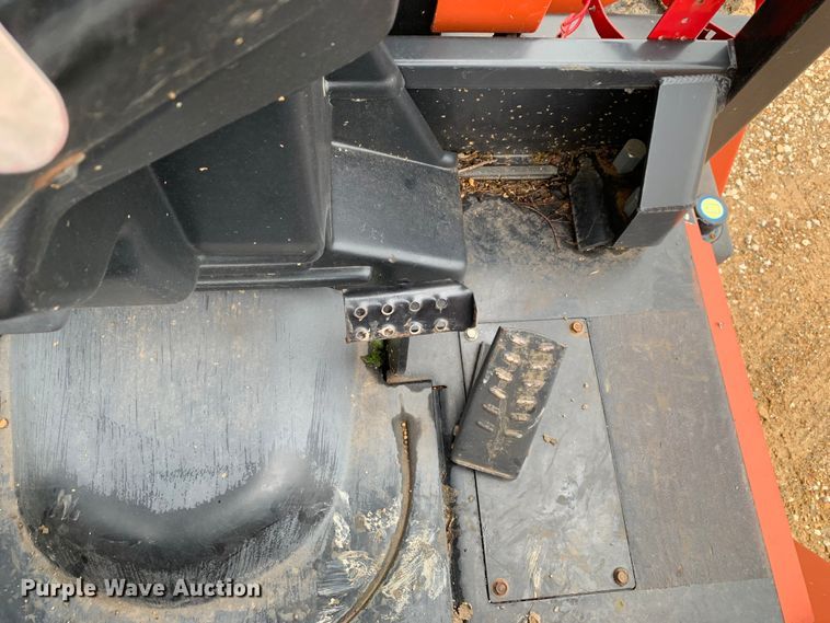 image for item LI9233 2006 Ditch Witch RT95  trencher