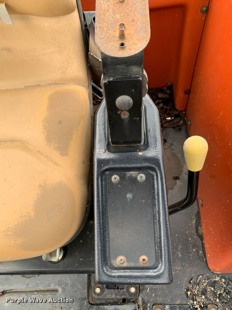 image for item LI9233 2006 Ditch Witch RT95  trencher