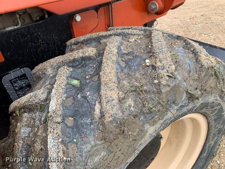 image for item LI9233 2006 Ditch Witch RT95  trencher