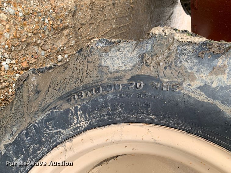 image for item LI9233 2006 Ditch Witch RT95  trencher