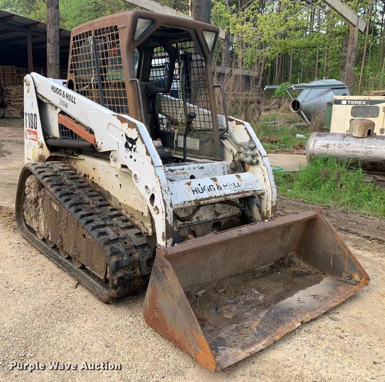 image for item LI9238 2008 Bobcat T870  tracked skid steer loader