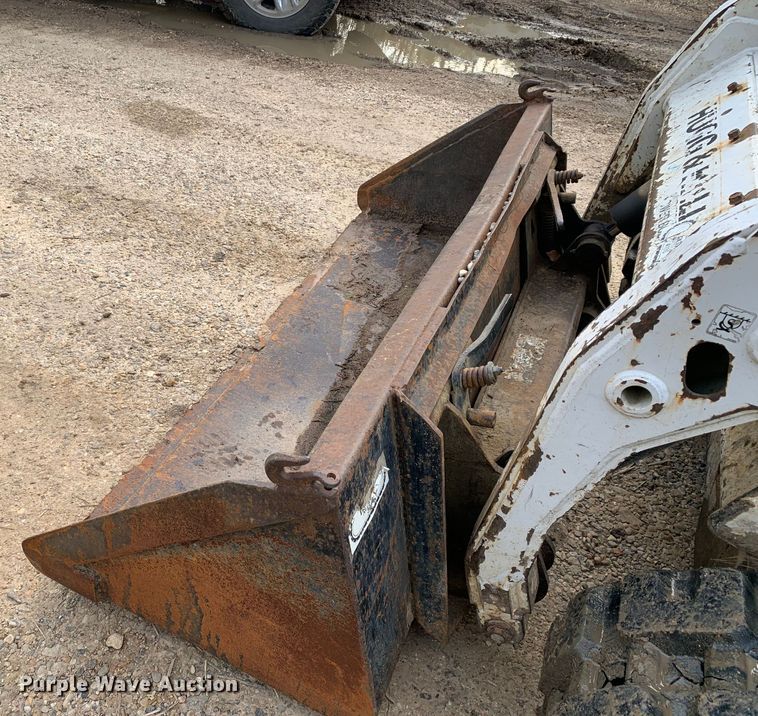 image for item LI9238 2008 Bobcat T870  tracked skid steer loader