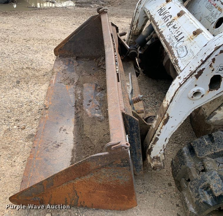 image for item LI9238 2008 Bobcat T870  tracked skid steer loader