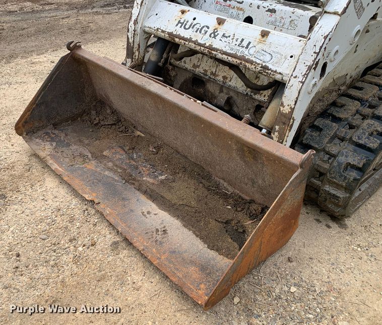 image for item LI9238 2008 Bobcat T870  tracked skid steer loader