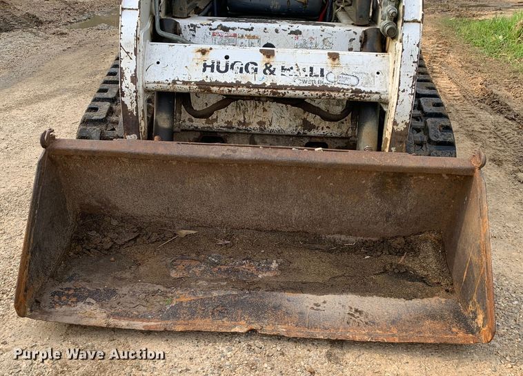 image for item LI9238 2008 Bobcat T870  tracked skid steer loader