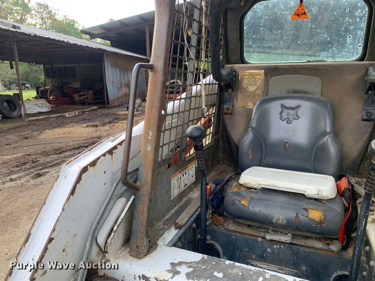 image for item LI9238 2008 Bobcat T870  tracked skid steer loader