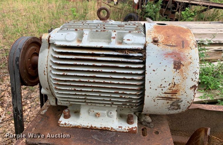 image for item LI9239 Eagle Iron Works BM-D9605  sand screw