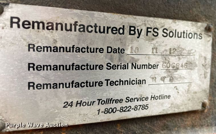 image for item LJ9560 2001 Internationl 2674  vacuum truck