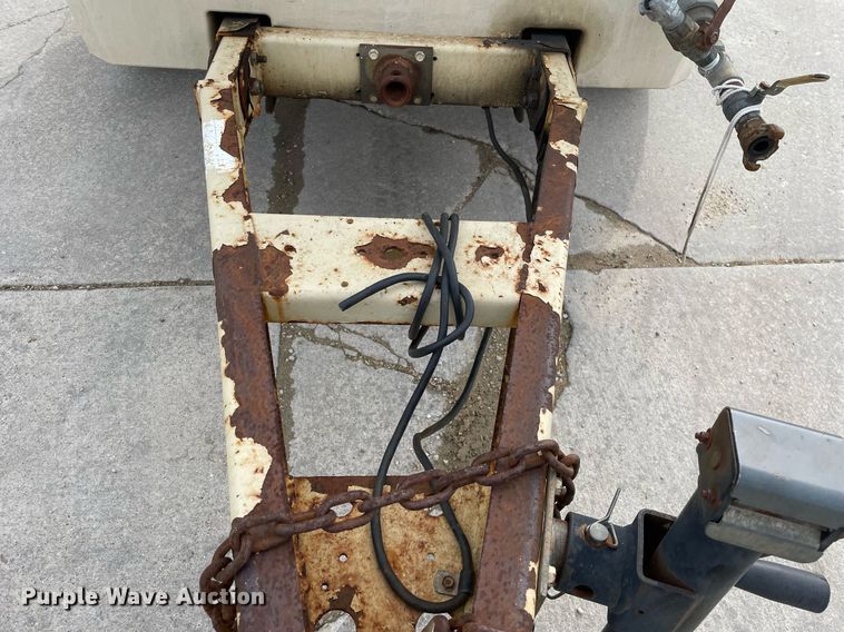 image for item LJ9566 2007 Ingersoll Rand P185WJD  air compressor