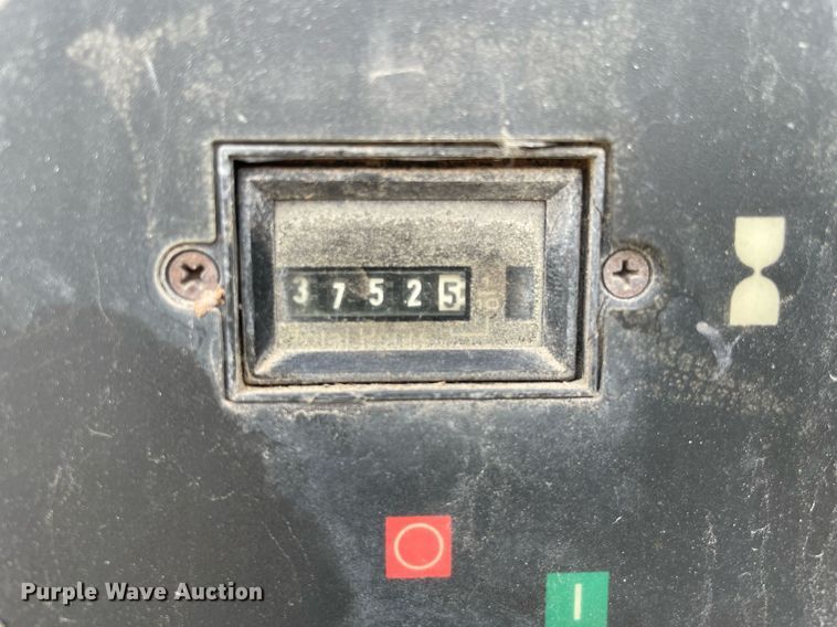 image for item LJ9566 2007 Ingersoll Rand P185WJD  air compressor