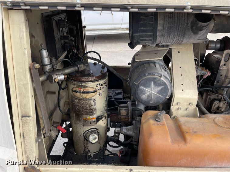 image for item LJ9566 2007 Ingersoll Rand P185WJD  air compressor