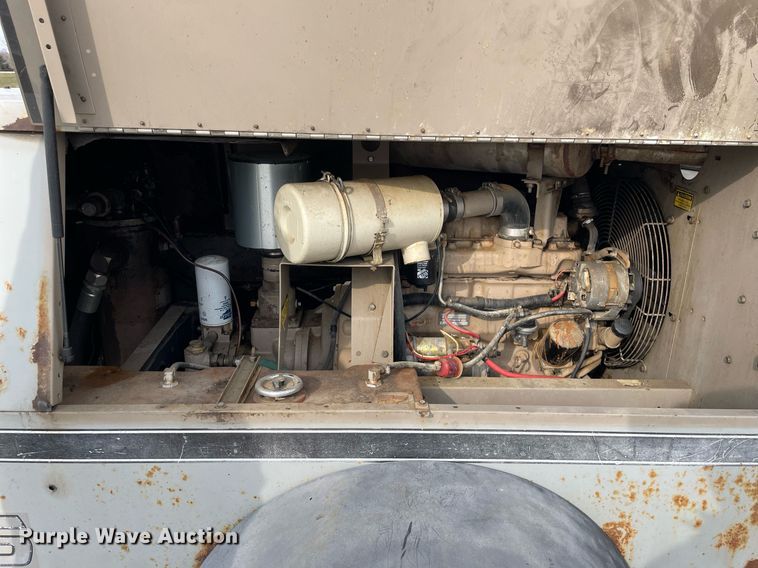 image for item LJ9567 1995 Leroi Q185DJ-E  air compressor