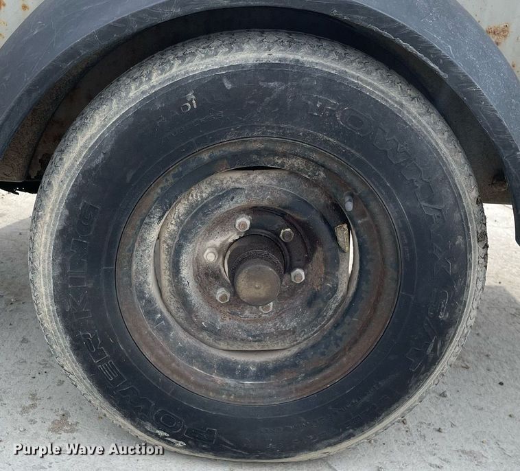 image for item LJ9567 1995 Leroi Q185DJ-E  air compressor