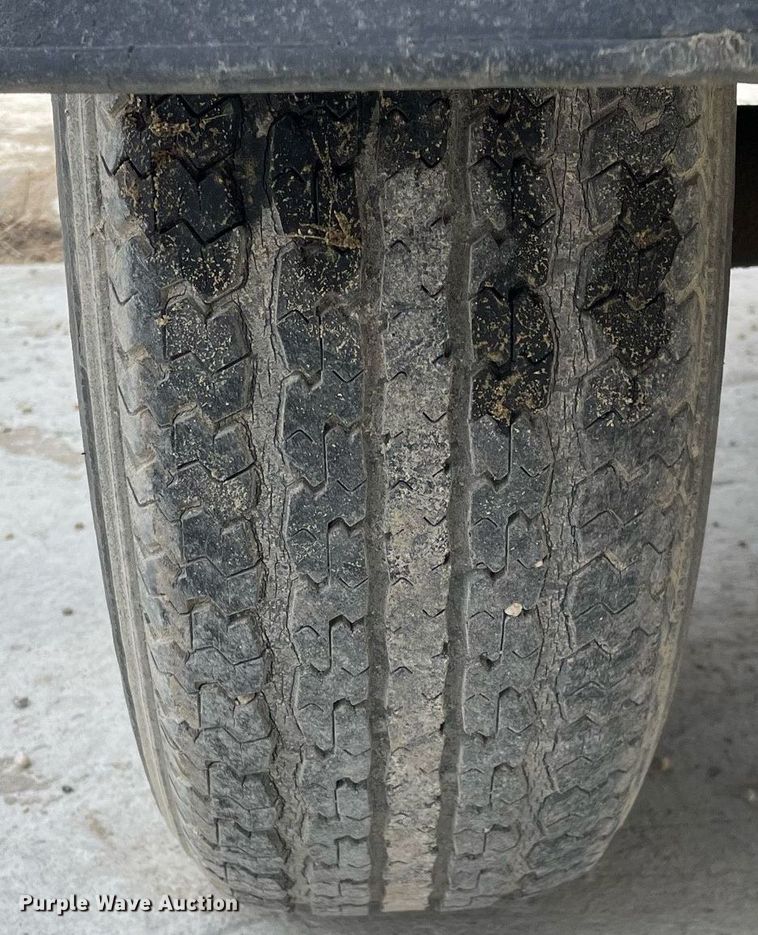 image for item LJ9567 1995 Leroi Q185DJ-E  air compressor