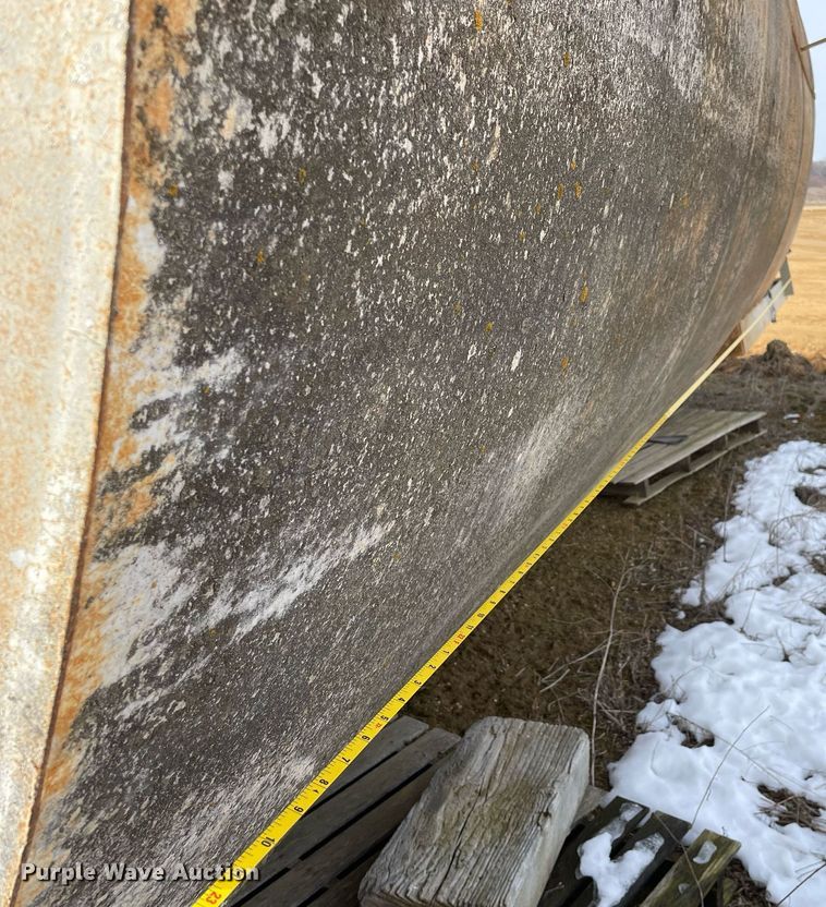 image for item LJ9569 C&W MFG CP305  cement silo