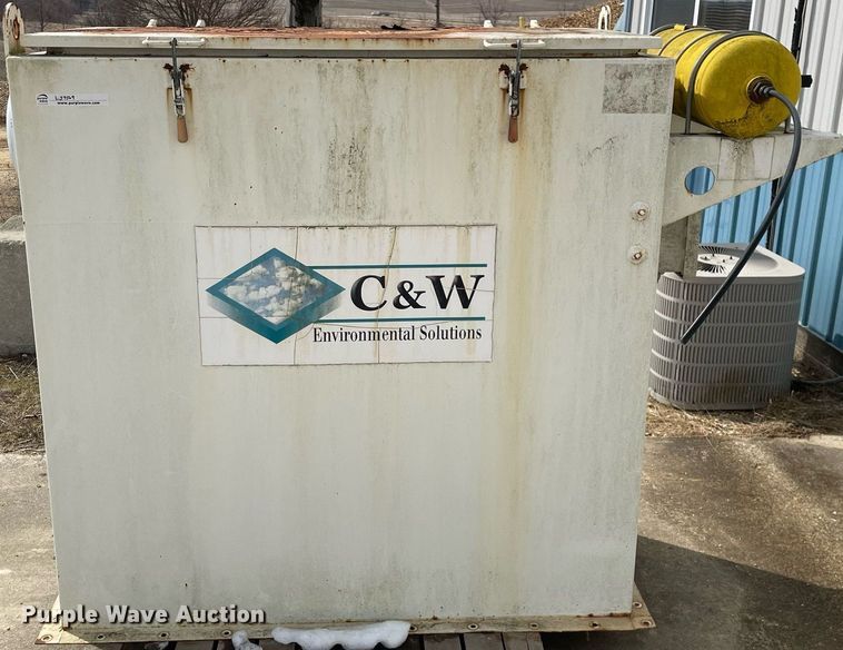 image for item LJ9569 C&W MFG CP305  cement silo